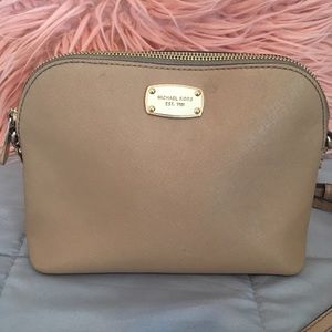 Michael Kors Crossbody-Cindy Saffiano Dome